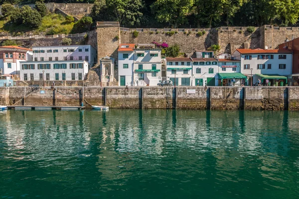 Waterfront binalar San Sebastien Bask İspanya