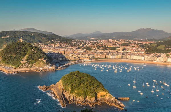 Nice vista da cidade de San Sebastien no País Basco Espanha — Fotografia de Stock