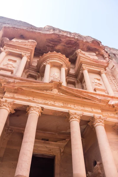 Fasad av Al Kazneh i Petra — Stockfoto