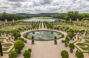 Paris Versailles sarayında güzel Bahçe