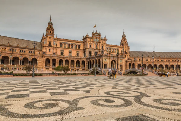 Bonita vista de Plaza Espana en Sevilla — Foto de Stock