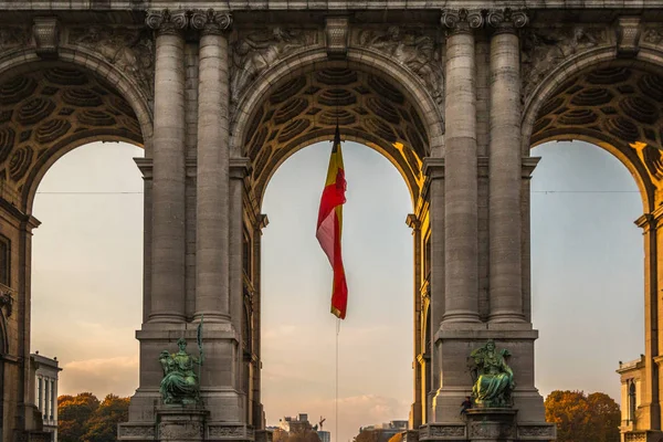 Cinquantenaire arch i Bryssel — Stockfoto