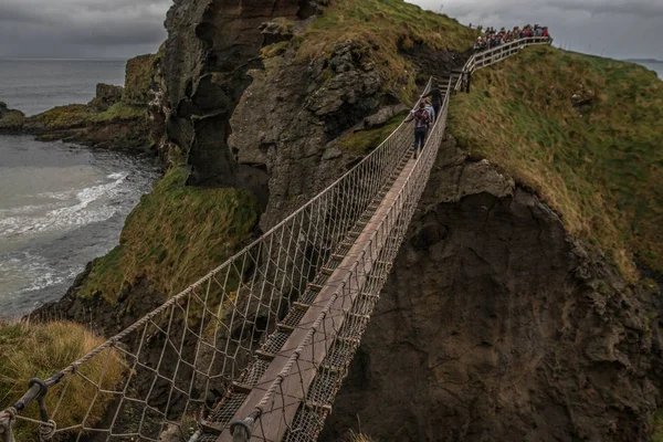 Rope Bridge in Northern Ireland — Stock Photo, Image