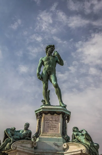 Statue von David auf dem Michealangelo-Hügel in Florenz lizenzfreie Stockbilder