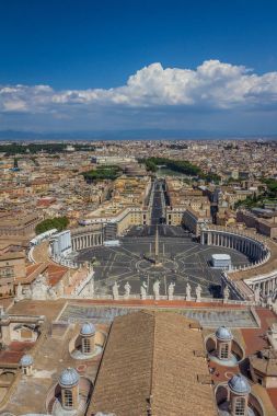 Roma'daki Aziz Petrus Meydanı