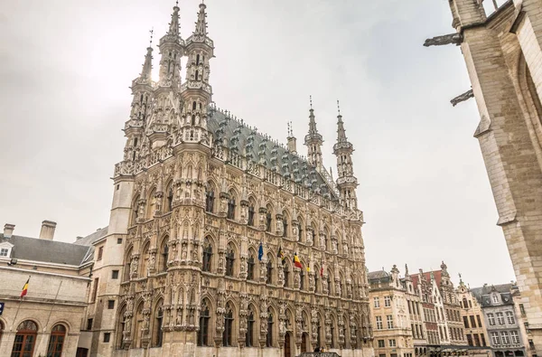 Gamla rådhuset i Leuven Belgien — Stockfoto