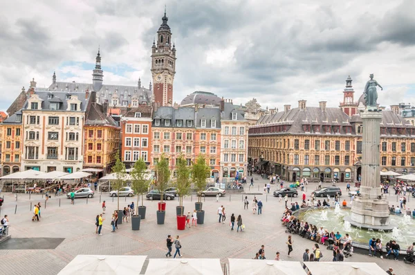 Old town Square i Lille Frankrike — Stockfoto