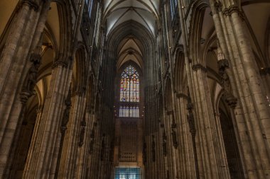 Avrupa'nın içinde bir Gotik kilise