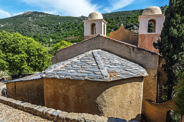 Kościół Pigna wieś na wyspie Korsyka — Zdjęcie stockowe