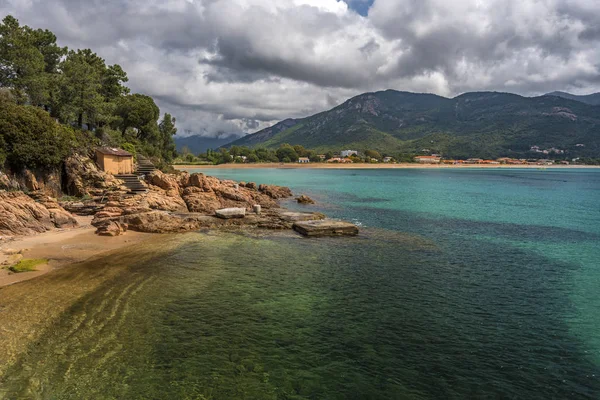 Costa de Sagone resort à beira-mar na Córsega — Fotografia de Stock
