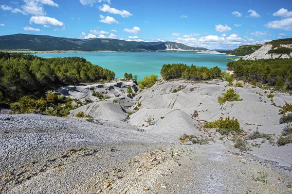 Border of Yesa lake in Spain — Stock Photo, Image