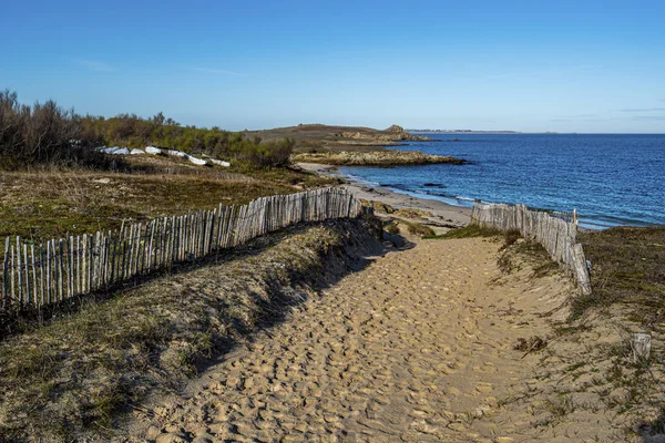 The walk pass to the beach in northwestern coastline of Hoedic i Royalty Free Stock Images