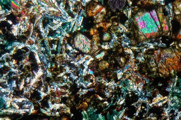 Microscopio Foto Una Sección Petrográfica Delgada Una Roca Basáltica — Foto de Stock
