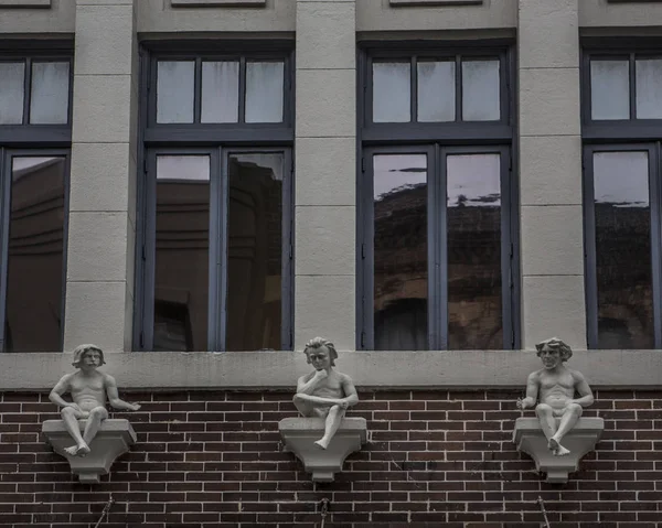 Bina cephe ve bezemeler