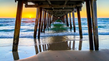 Henley Beach gün batımında