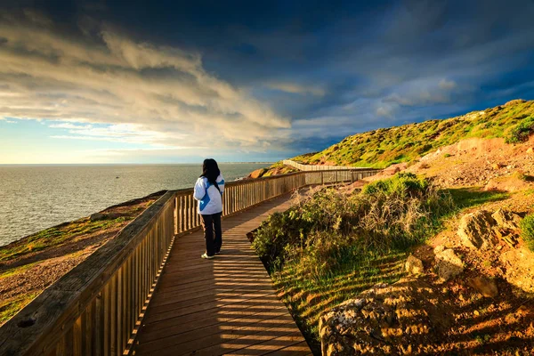 Hallett Cove boardwalk kadına