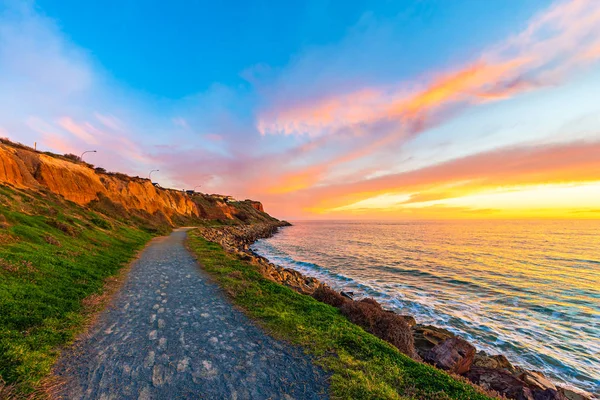 Christies Beach coastal walking trail at sunset — Stock Photo, Image