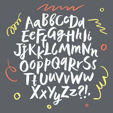 Büyük ve küçük harf fırça kalem yazı tipi.