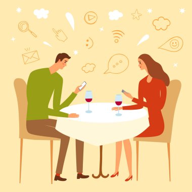 Bir restoranda oturan ve üstünde onların telefon arıyorum çifti.