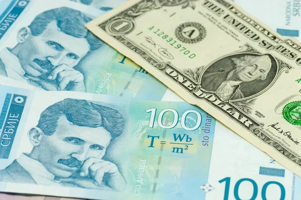 Банкноты Сербских Динаров Концепция Торговли Купюрами Один Доллар — стоковое фото