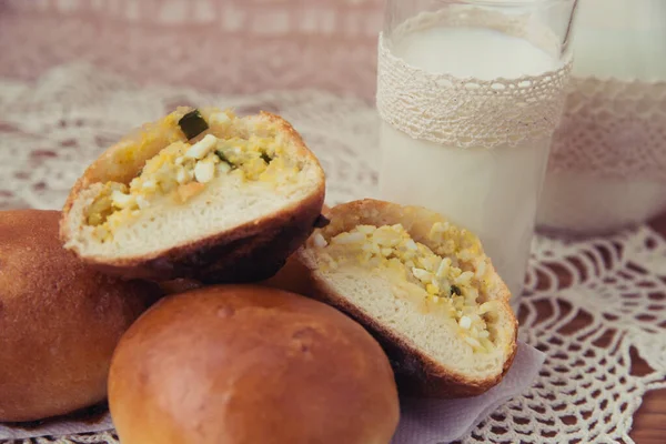 Pies with milk — Stock Photo, Image