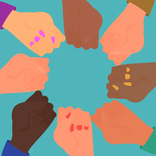 Diversidad de manos humanas sosteniendo puños en círculo. Fondo azul. Ilustración vectorial plana — Vector de stock