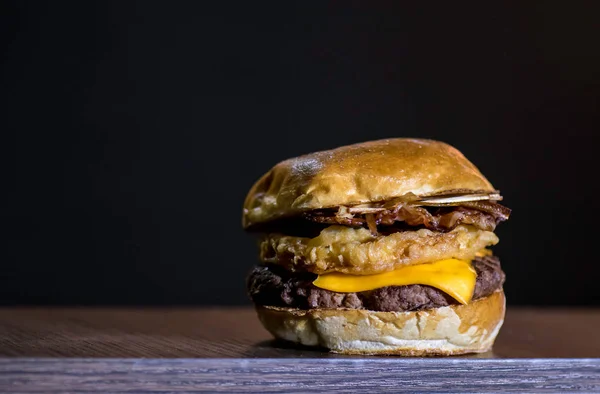 Delicius tedavi hamburguer Önden Görünüm