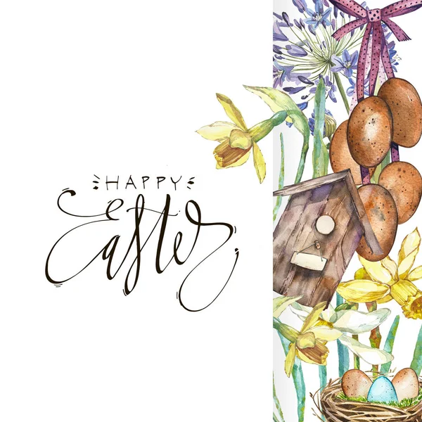 Lente bloemen narcissus met nest, vogelhuisje, eieren. Geïsoleerd op een witte achtergrond. Aquarel hand getekende illustratie kaart met belettering - Happy Easter. — Stockfoto