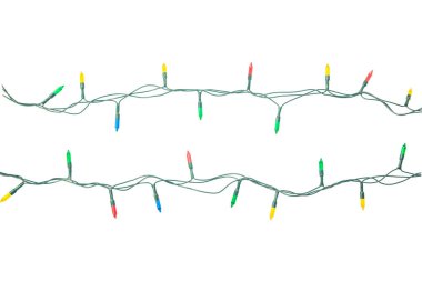Beyaz arka planda izole edilmiş Noel ışıkları dizisi