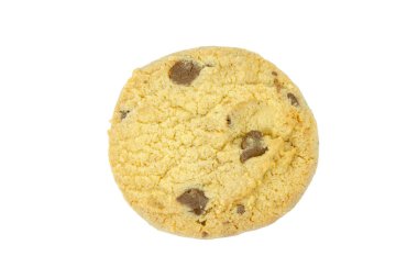 Beyaz arka planda izole edilmiş çikolatalı kurabiye.