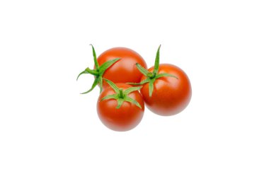 Beyaz arka planda izole edilmiş taze kiraz domatesi.