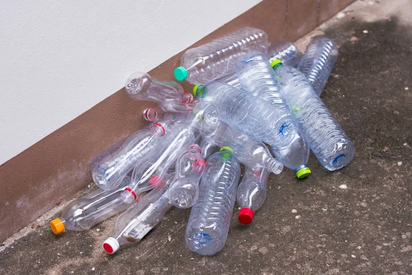 Stapel Recycleerbare Plastic Flessen — Stockfoto