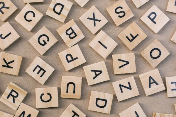 Hintergrund Buchdruck Holzdruckblöcke Zufällige Buchstaben Des Alphabets Und Zeichensetzung Mit — Stockfoto