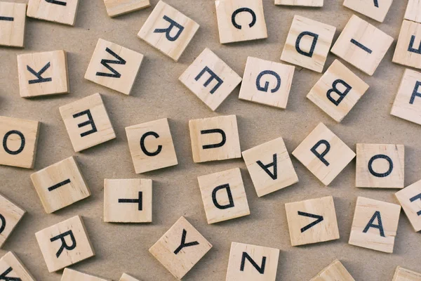 Hintergrund Buchdruck Holzdruckblöcke Zufällige Buchstaben Des Alphabets Und Zeichensetzung Mit — Stockfoto