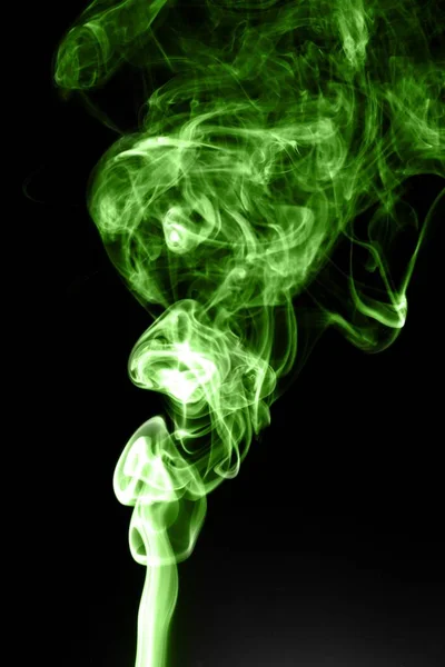 Zielony Dym Czarnym Tle — Zdjęcie stockowe
