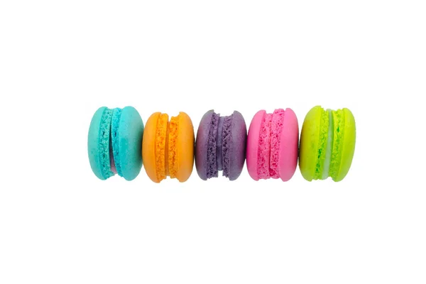 Süße Bunte Macarons Isoliert Auf Weißem Hintergrund — Stockfoto