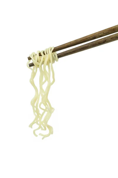 Bacchette Con Tagliatelle Orientali Isolate Fondo Bianco — Foto Stock