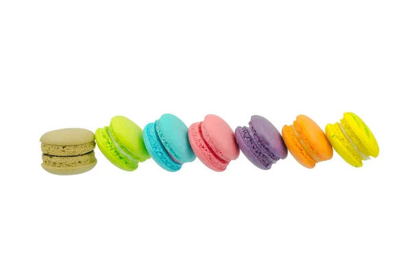 Dulces Macarrones Coloridos Aislados Sobre Fondo Blanco — Foto de Stock