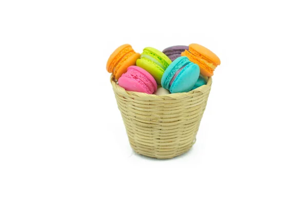 Süße Bunte Macarons Isoliert Auf Weißem Hintergrund — Stockfoto