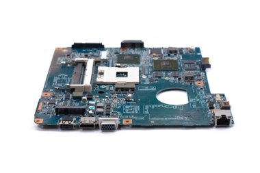 Beyaz bir arka plan üzerinde izole anakart bilgisayar