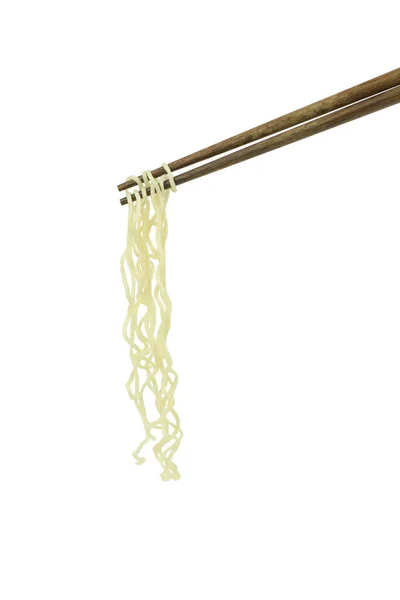 Chopsticks Που Περιέχουν Ανατολίτικα Noodles Απομονωμένα Λευκό Φόντο — Φωτογραφία Αρχείου