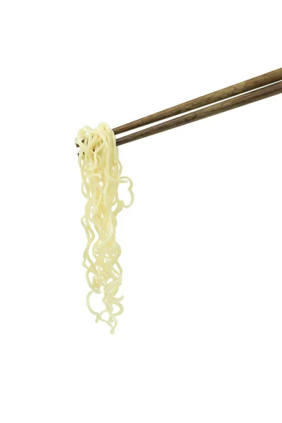 Chopsticks Που Περιέχουν Ανατολίτικα Noodles Απομονωμένα Λευκό Φόντο — Φωτογραφία Αρχείου