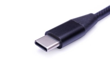 USB Tipi C, USB-C kırpma yolu ile beyaz arkaplanda izole edildi 