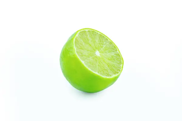 Lime Slices Half Isolated White Background 绿色柑橘类水果 带有裁剪路径 — 图库照片