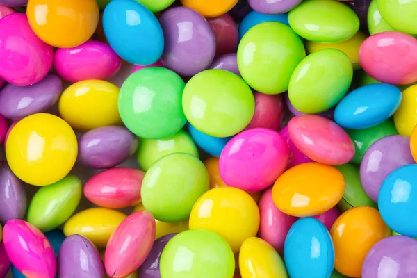 Pile Colorful Sweet Candy Chocolates Coated White Paper Colourful Collection — Stock Photo, Image