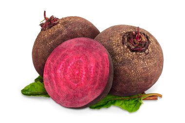 İki buçuk ham beetroots 