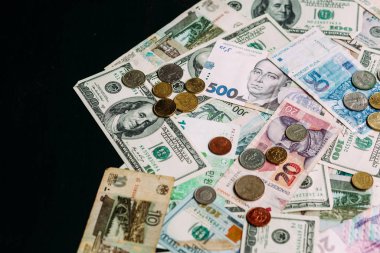 Avro banknotlarının geçmişi, farklı ülkelerin banknotları