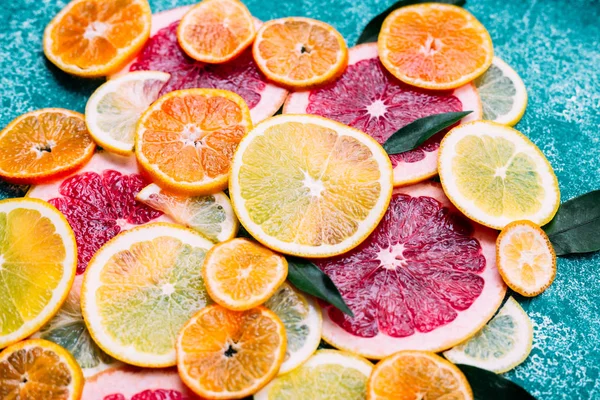 Rebanadas Mandarina Naranja Pomelo Limón Muy Cerca Macro — Foto de Stock