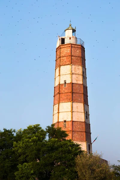 Cape Shabla siyah deniz kenarı deniz feneri