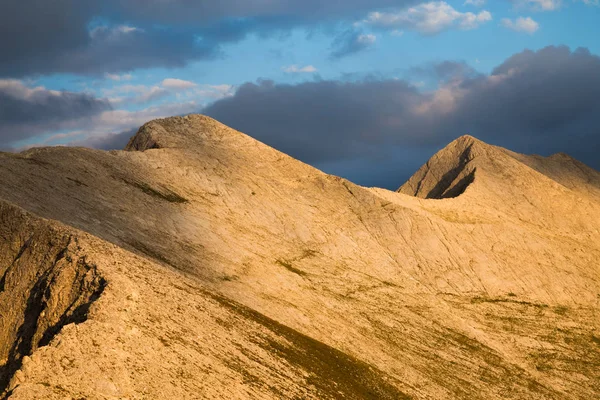 Вид седла Кончето в горах Пирин — стоковое фото